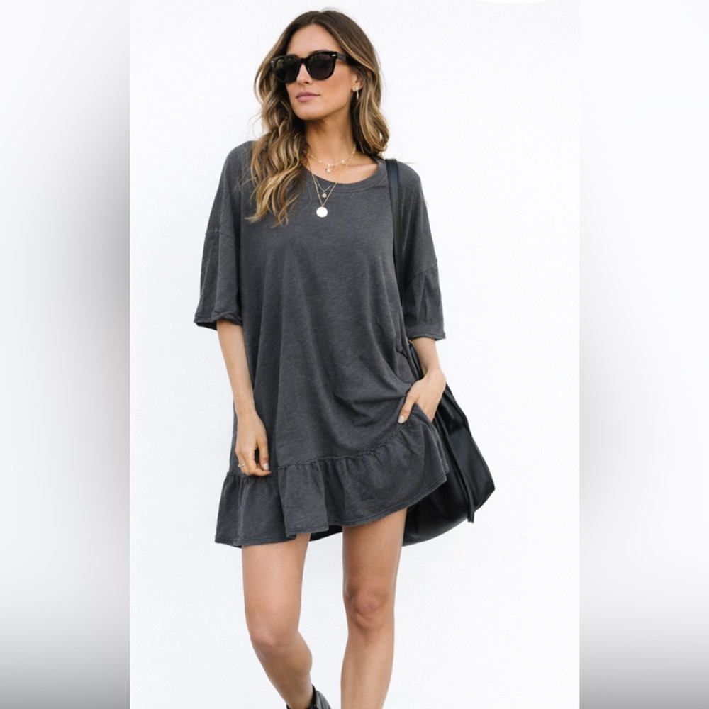 FESTI+ Charcoal Gray Oversized Ruffle Hem Tunic  Mini Dress Size 2
